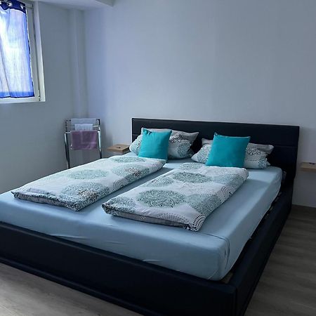 Apartments Und Zimmer Vettweiss 외부 사진